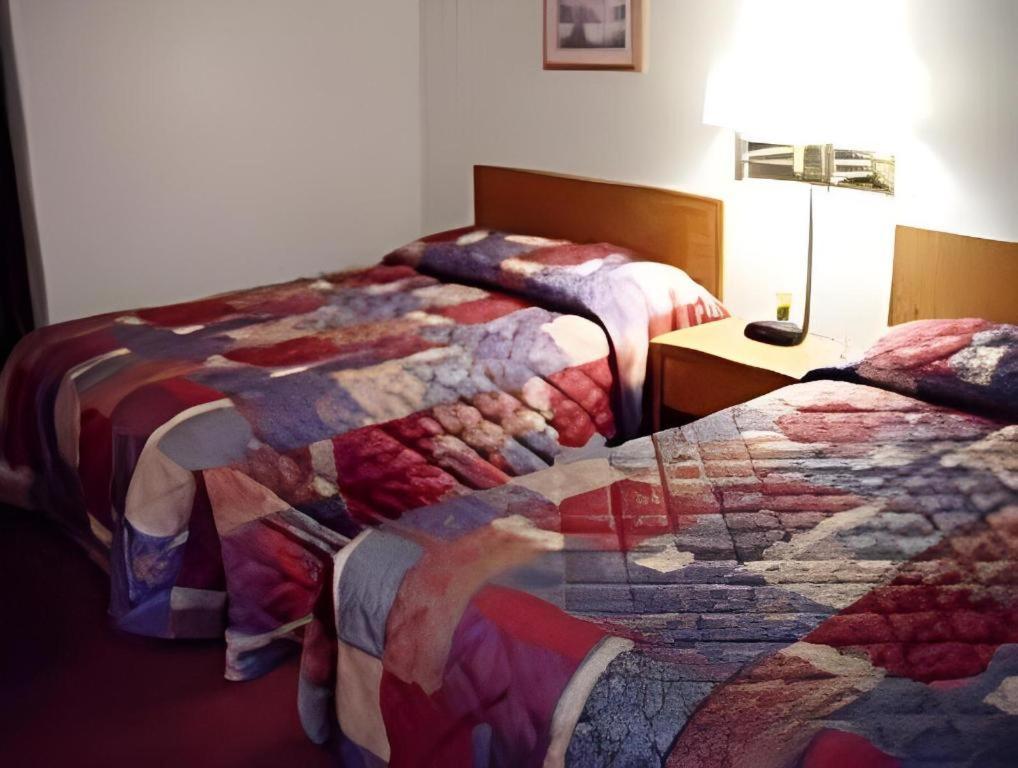 Americas Best Value Inn Torrington Exterior foto