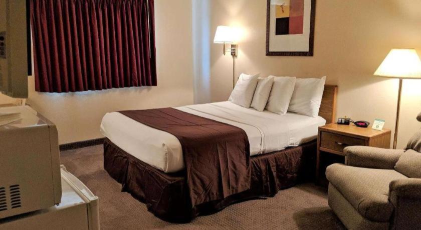 Americas Best Value Inn Torrington Exterior foto
